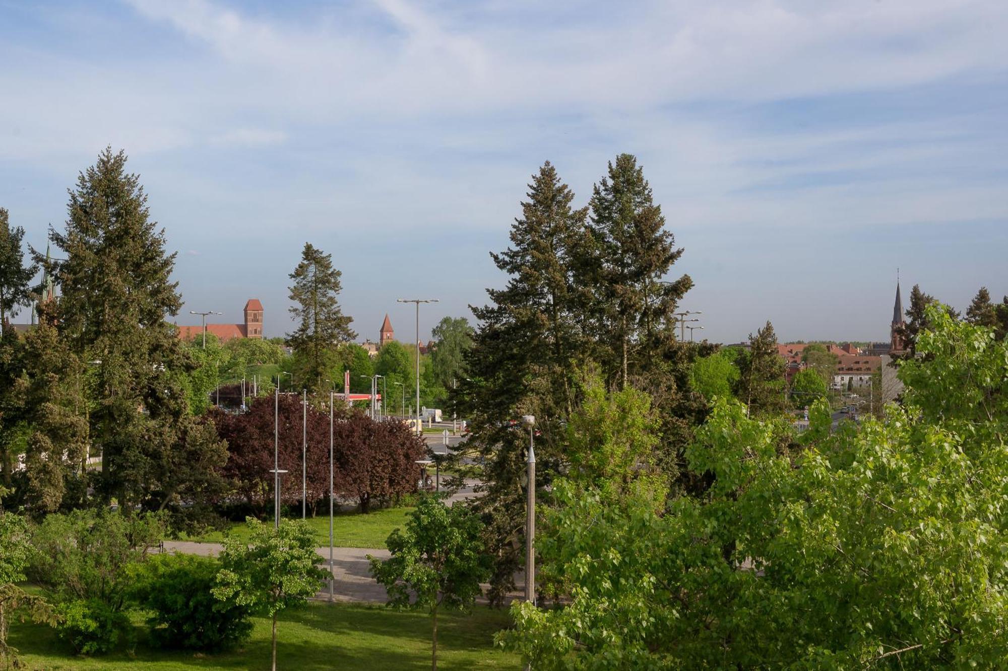 Unique Apartment With Parking Торунь Экстерьер фото